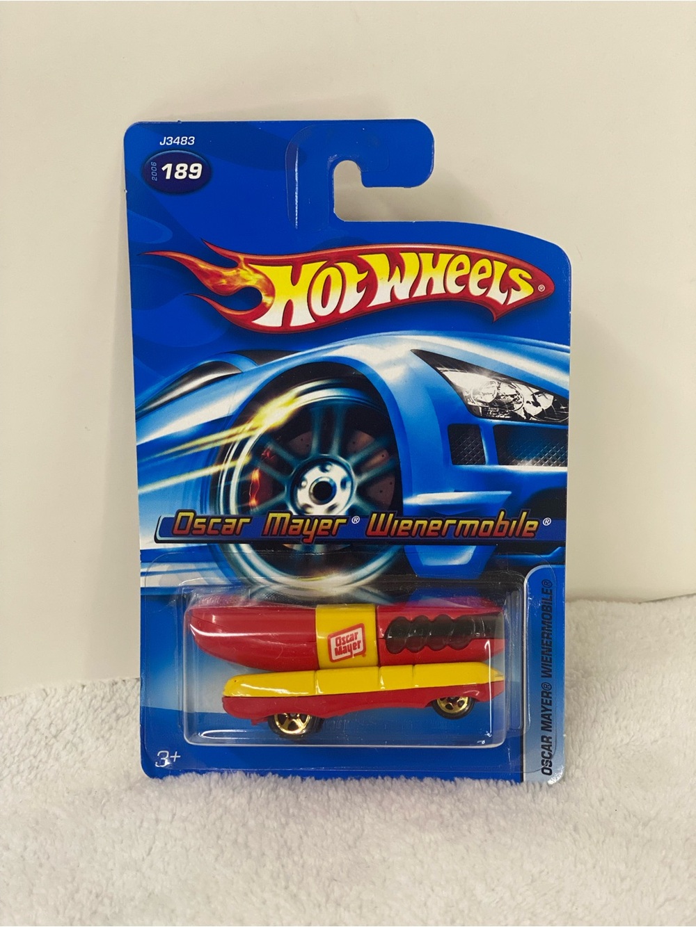 Hot Wheels 2006 Oscar Mayer Wienermobile #189 Toy Car Collector Still In Package